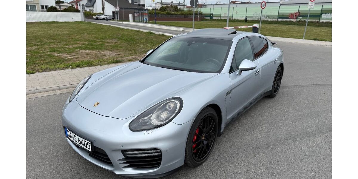Porsche Panamera 100.000 km 45.900 &euro; Nauheim (bei Groß-Gerau) 64569