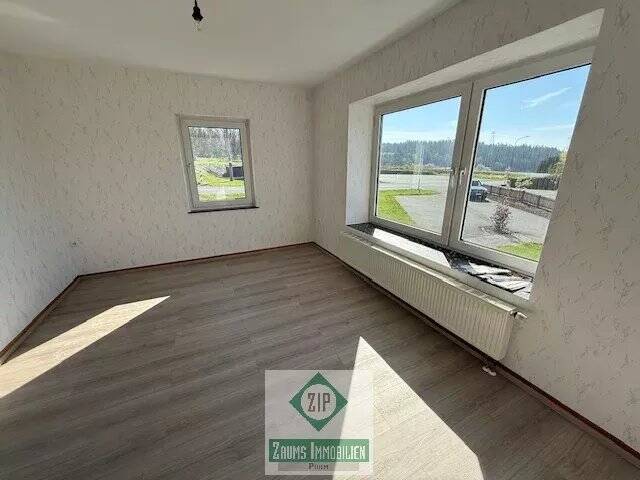 Einfamilienhaus Prüm - 7 Zimmer, 160 m&sup2;, 1.120&euro; | Angebot:26343976
