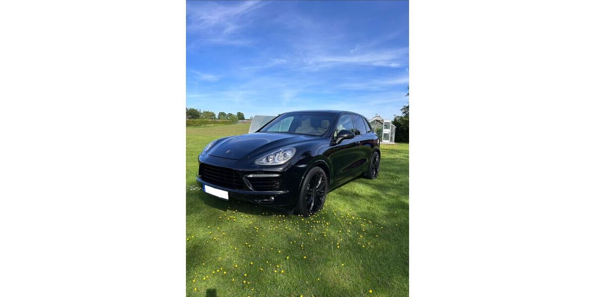 Porsche Cayenne 179.200 km 21.900 &euro; Bippen 49626