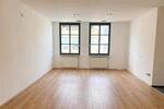 Etagenwohnung Selb - 7 Zimmer, 205 m&sup2;, 215.000&euro; | Angebot:27147854