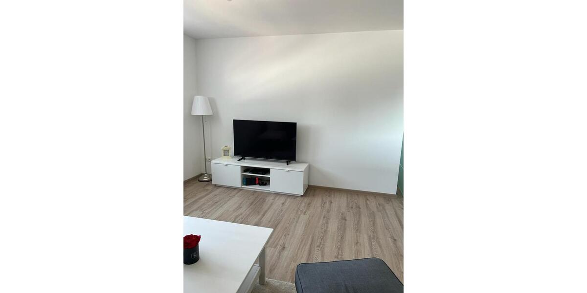 Etagenwohnung Berge - 2 Zimmer, 80 m&sup2;, 850&euro; | Angebot:26411286