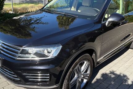 VW Touareg 186.000 km 21.000 &euro; Cloppenburg 49661