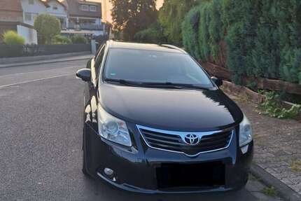 Toyota Avensis 240.500 km 4.580 &euro; Altenstadt 63674