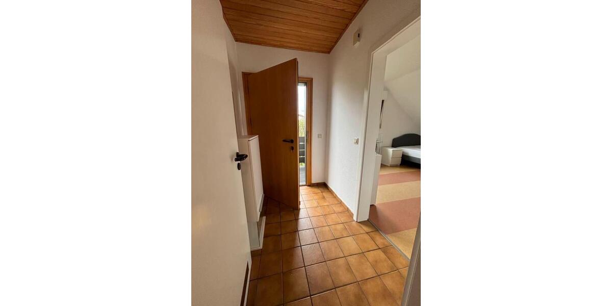 Etagenwohnung Kronach - 1 Zimmer, 27 m&sup2;, 350&euro; | Angebot:25351672
