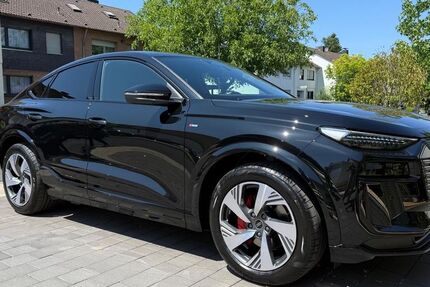 Audi Q6 e-tron 4.500 km 81.500 € Troisdorf 53840