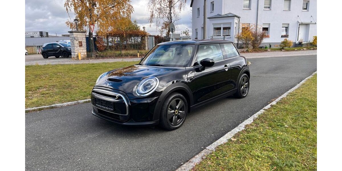 Mini Cooper SE 83.400 km 15.990 &euro; Schwabach 91126