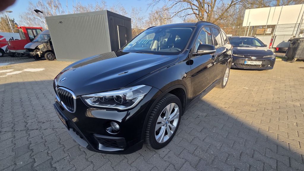 BMW X1 173.000 km 13.500 &euro; Berlin 13581