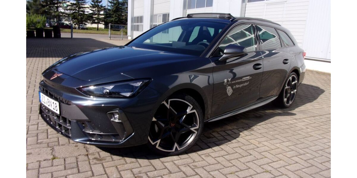 Cupra Leon 8.000 km 34.990 &euro; Ebersbach-Neugersdorf 02727