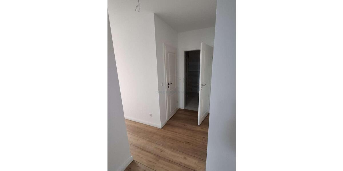Etagenwohnung Schwerin - 5 Zimmer, 119 m&sup2;, 1.553&euro; | Angebot:24465517