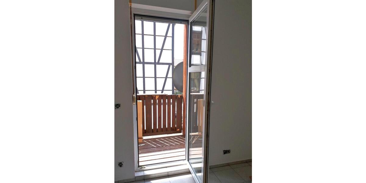 Einfamilienhaus Gotha - 7 Zimmer, 230 m&sup2;, 310.000&euro; | Angebot:25998781