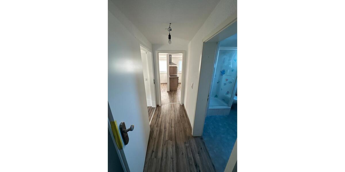 Dachgeschoßwohnung Goldbach - 3 Zimmer, 60 m&sup2;, 750&euro; | Angebot:24437606