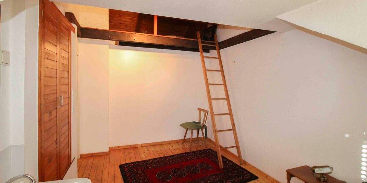 Reihenmittelhaus Trier Trier-Ost - 7 Zimmer, 142 m&sup2;, 275.000&euro; | Angebot:26307610
