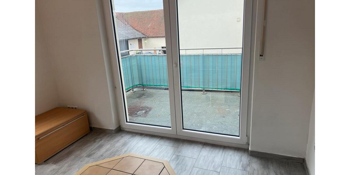 Mietwohnung am Bahnhof Schwabach 2 zimmer