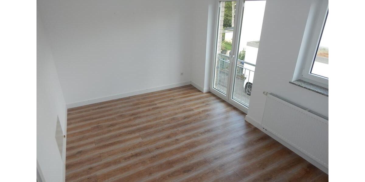 Doppelhaushälfte Leverkusen Bürrig - 4 Zimmer, 155 m&sup2;, 1.900&euro; | Angebot:25472479