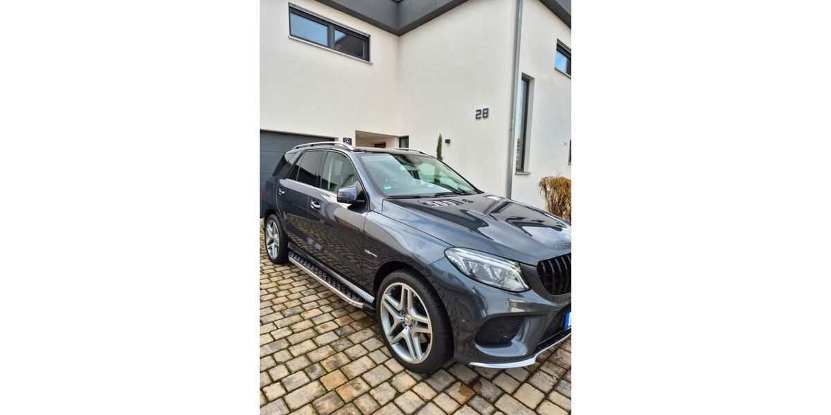 Mercedes-Benz GLE 500 109.000 km 41.500 &euro; Wallerstein 86757