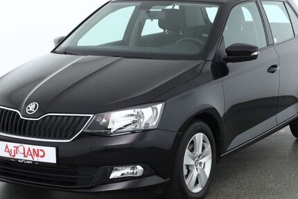 Skoda Fabia 69.528 km 11.990 &euro; Dresden 01069
