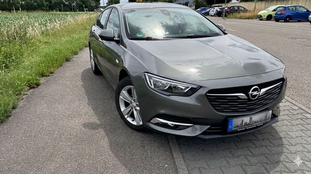 Opel Insignia 21.500 km 16.000 &euro; Waghäusel 68753