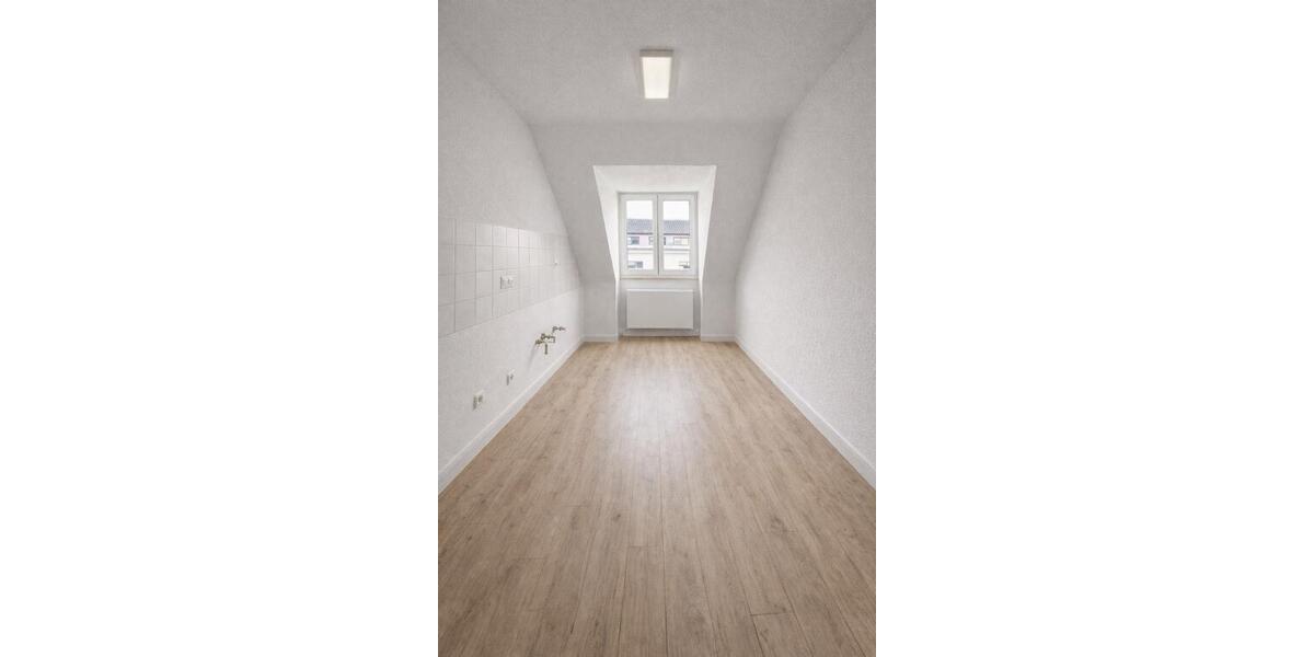 Dachgeschoßwohnung Frechen - 3 Zimmer, 57 m&sup2;, 210.900&euro; | Angebot:26040921