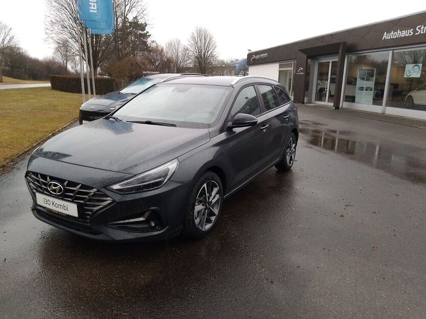 i30