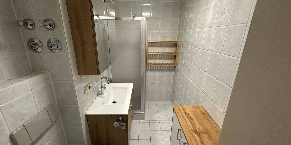 Etagenwohnung Bad Reichenhall - 2 Zimmer, 53 m&sup2;, 230.000&euro; | Angebot:26450032