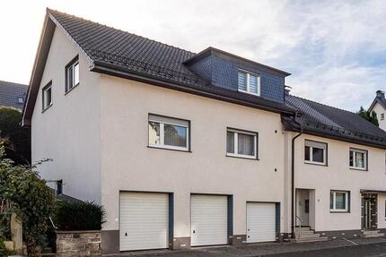 Wohnung Meschede - 3 Zimmer, 82 m&sup2;, 450&euro; | Angebot:25781061