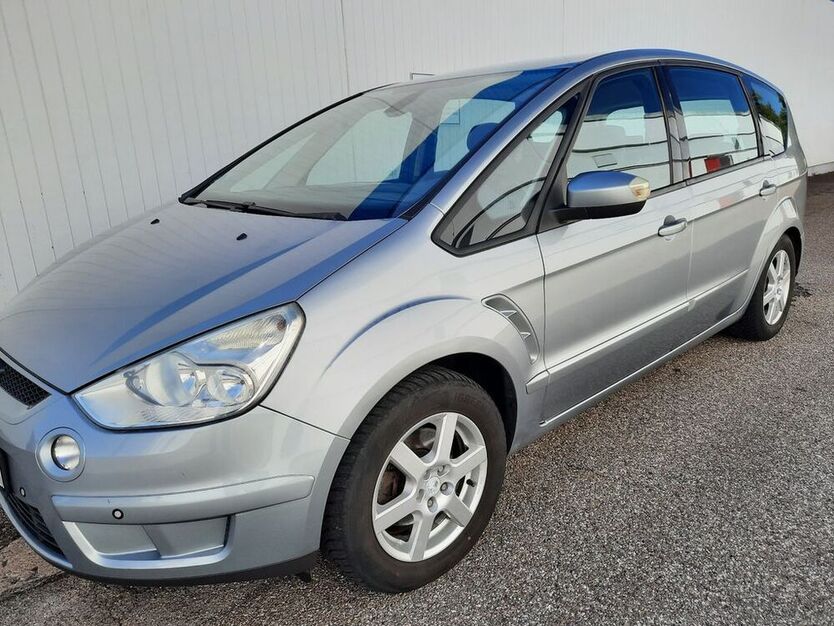 S-Max