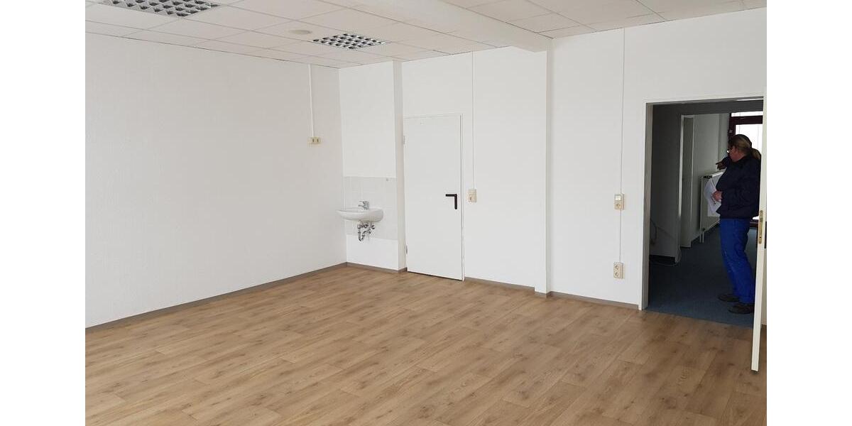 Gewerbeobjekt Suhl Schmiedefeld am Rennsteig - 5&euro; | Angebot:23822808