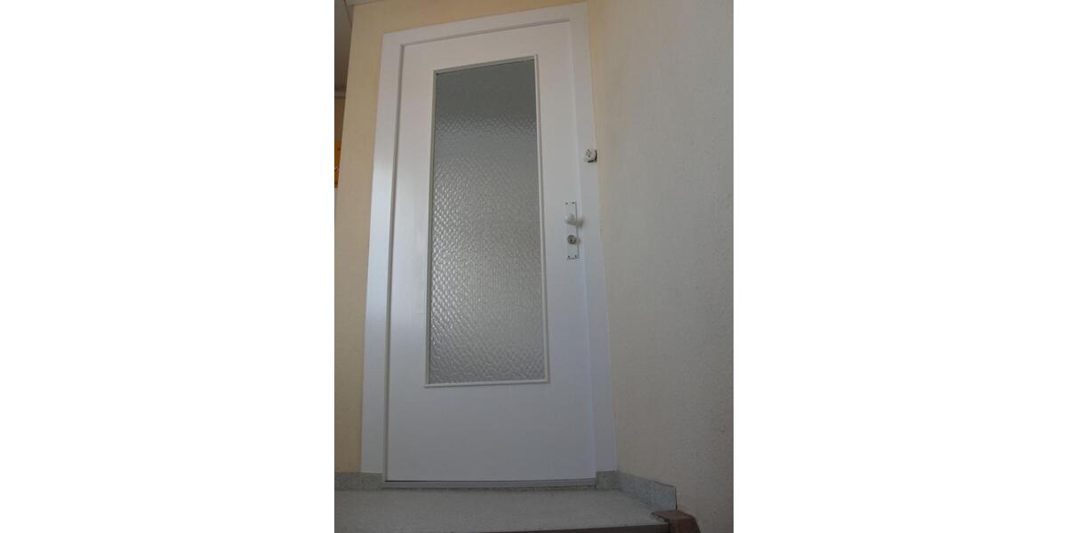 Dachgeschoßwohnung Villingen-Schwenningen Schwenningen - 1.5 Zimmer, 39 m&sup2;, 420&euro; | Angebot:26237166