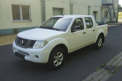 Nissan Navara 211.700 km 9.990 &euro; Bitterfeld 06749