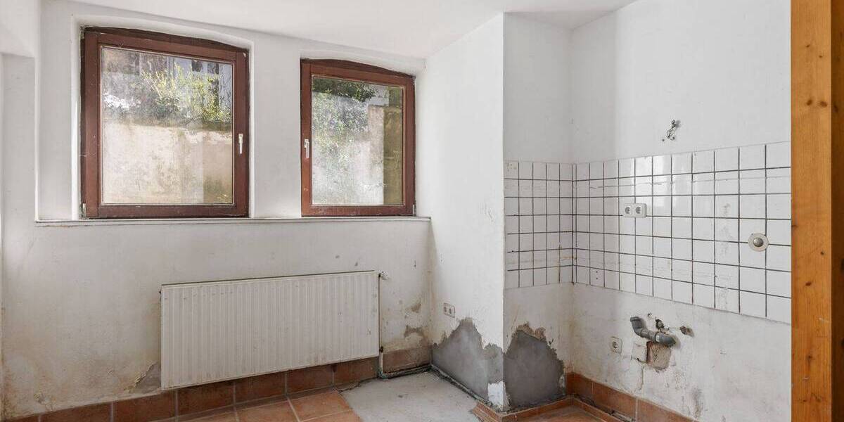 Mehrfamilienhaus, Wohnhaus Bremen Ostertor - 6 Zimmer, 172 m&sup2;, 369.000&euro; | Angebot:26258130