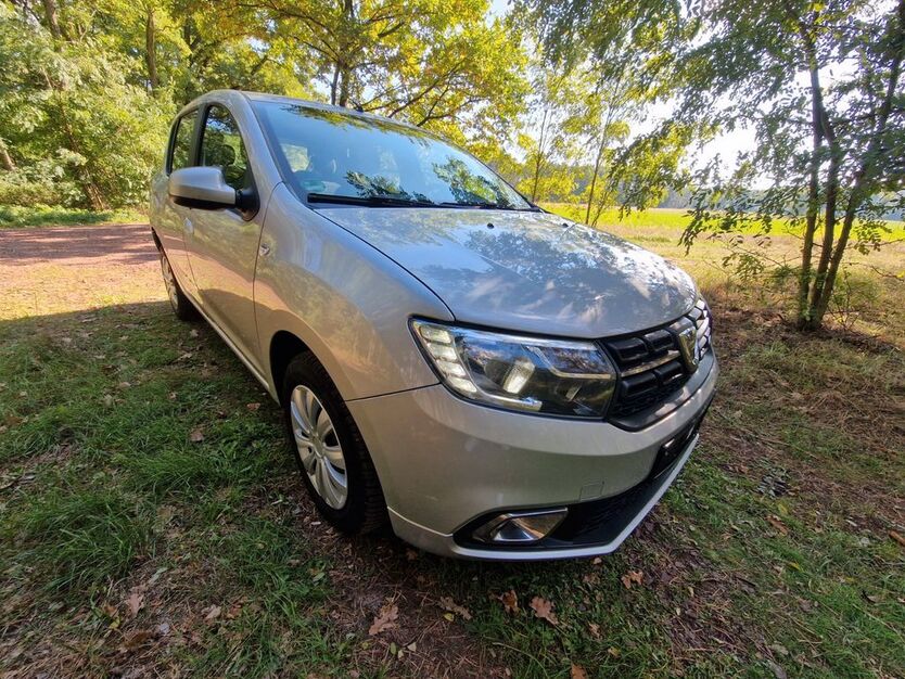 Dacia Sandero 109.900 km 5.200 € Theeßen 39291