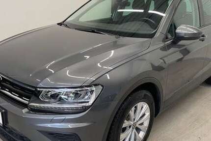VW Tiguan 92.000 km 18.990 € Cloppenburg 49661