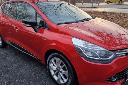 Renault Clio 90.000 km 9.399 &euro; Köln 51107