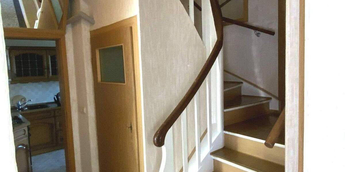 Doppelhaushälfte Pößneck Pößneck,Stadt - 5 Zimmer, 124 m&sup2;, 117.000&euro; | Angebot:25107622