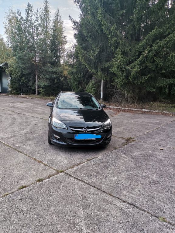 Opel Astra 141.900 km 5.750 € Oberstadt 98530