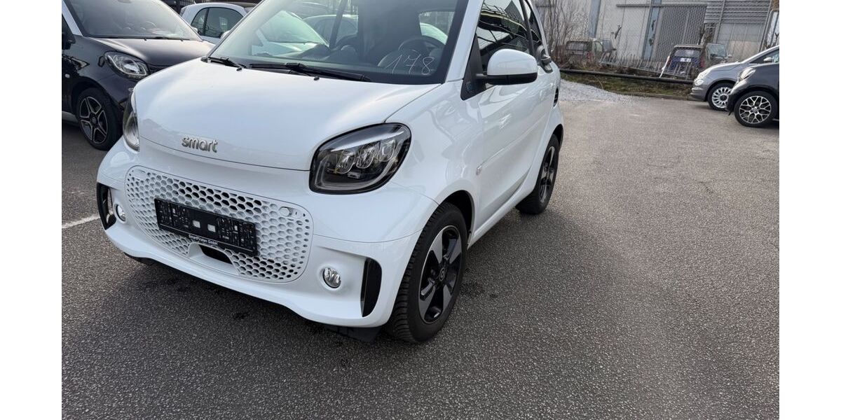 Smart ForTwo 19.600 km 14.390 &euro; Lübeck 23554