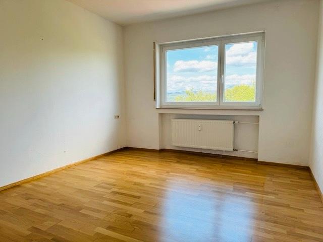 Etagenwohnung Eislingen (Fils) - 3 Zimmer, 73 m&sup2;, 199.000&euro; | Angebot:27278287