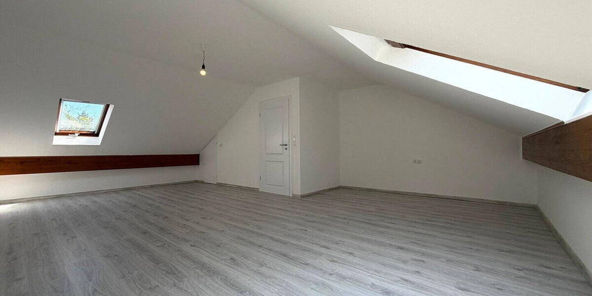 Einfamilienhaus Maulbronn - 5 Zimmer, 131 m&sup2;, 1.590&euro; | Angebot:26790504