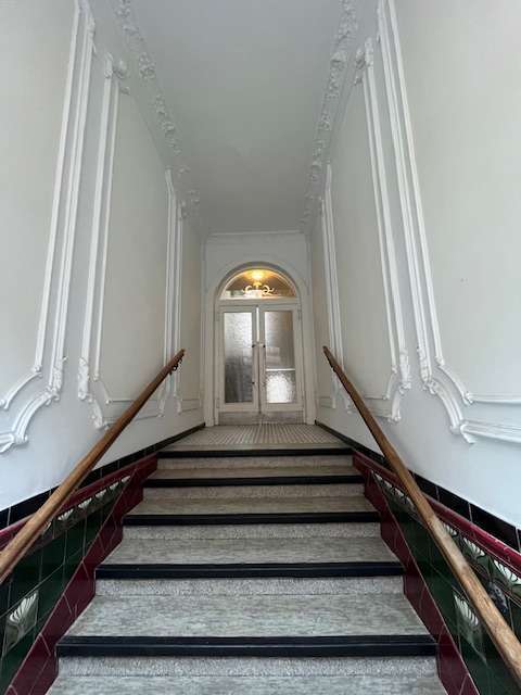 Wohnung zum Mieten in Wiesbaden 850 € 83 m²