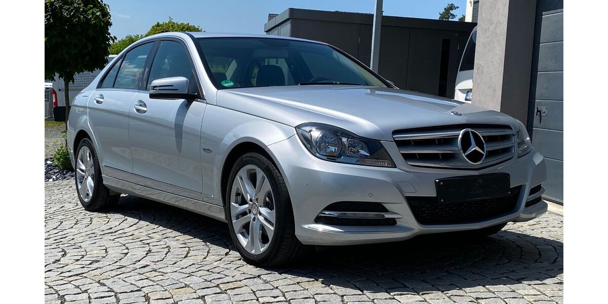 Mercedes-Benz C 220 152.656 km 10.900 &euro; Köditz 95189