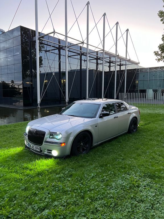 300C