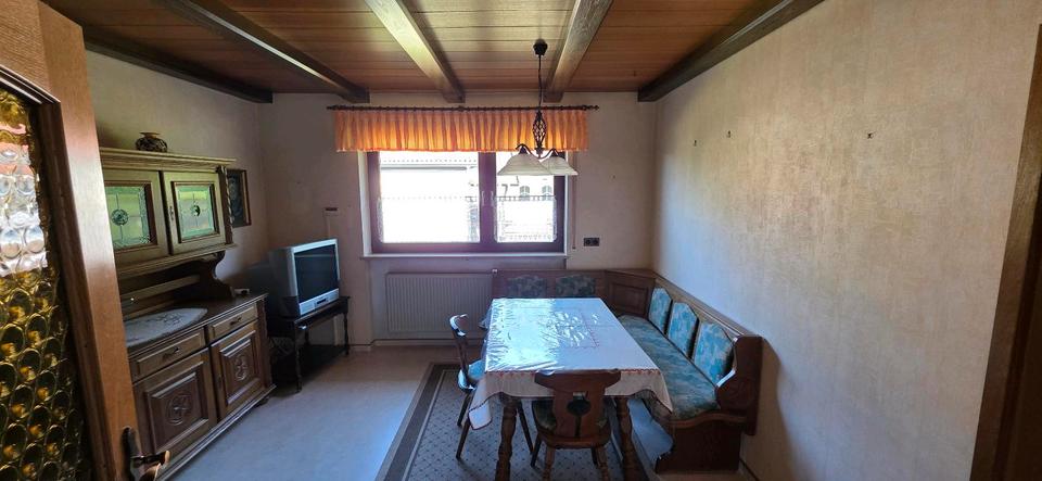 Einfamilienhaus Dietfurt an der Altmühl - 7 Zimmer, 111 m&sup2;, 379.000&euro; | Angebot:26957535