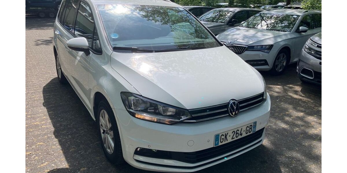VW Touran 170.000 km 15.946 &euro; Hofheim am Taunus 65719