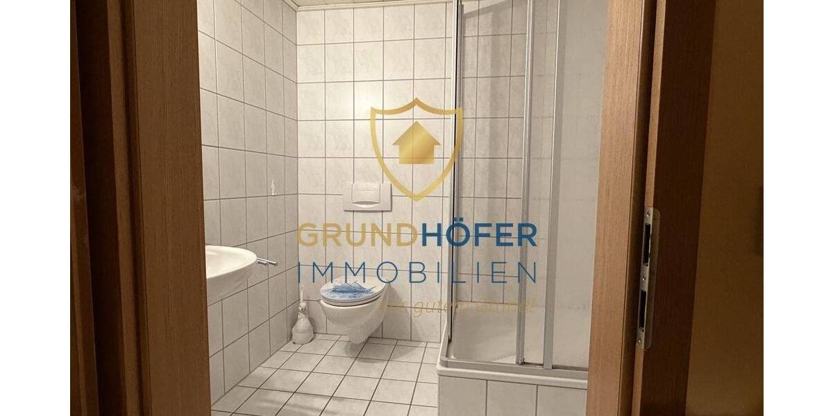 Reihenmittelhaus Wilhelmshaven Innenstadt - 1 Zimmer, 221 m&sup2;, 220.000&euro; | Angebot:25671923