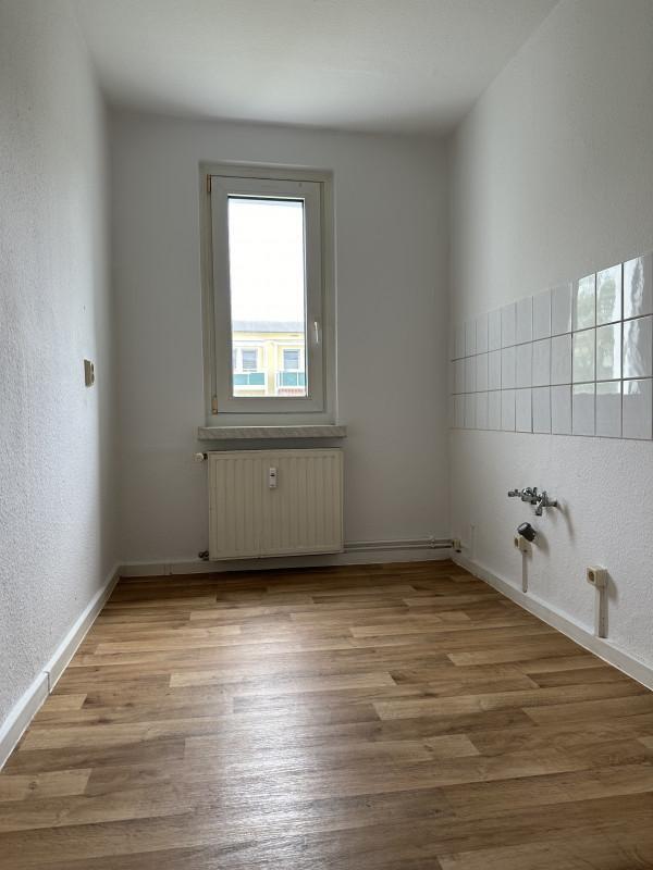 Erstbezug nach Komplettsanierung! Zentrumsnah. zimmer