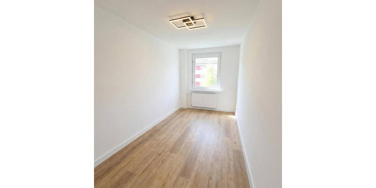 Etagenwohnung Zwenkau - 3 Zimmer, 60 m&sup2;, 144.800&euro; | Angebot:26583858