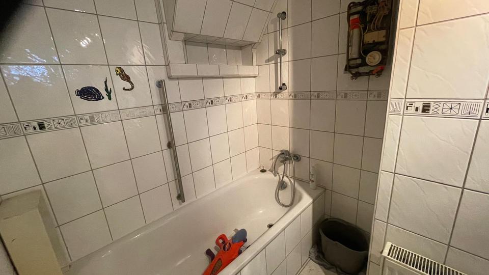 Einfamilienhaus Schöningen - 10 Zimmer, 180 m&sup2;, 89.000&euro; | Angebot:26487373