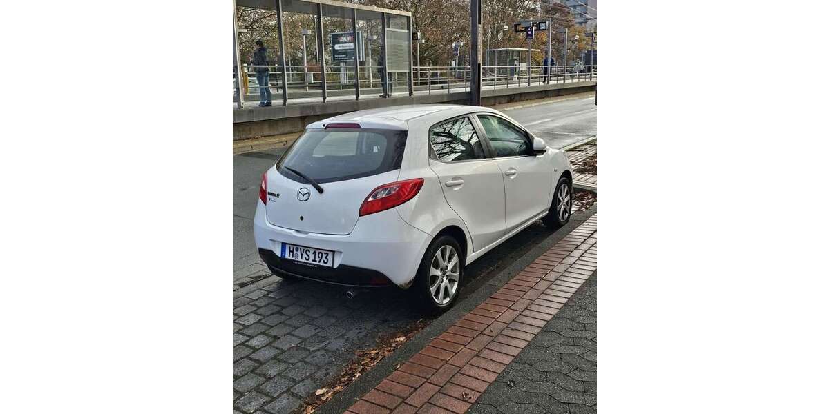 Mazda 2 121.000 km 5.500 &euro; Döhren (Hannover) 30519