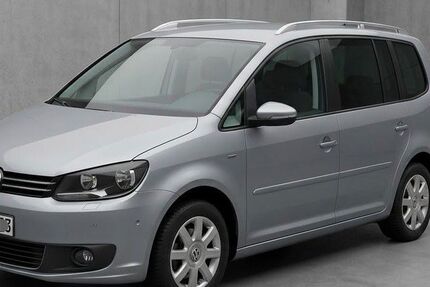 VW Touran 328.520 km 2.999 &euro; Neu-Isenburg (FRANKFURT AM MAIN) 63263