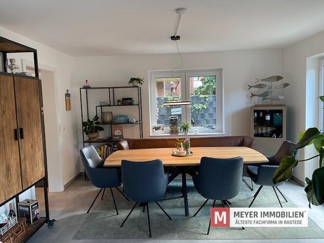Einfamilienhaus Wiefelstede - 5 Zimmer, 152 m&sup2;, 1.400&euro; | Angebot:26381921
